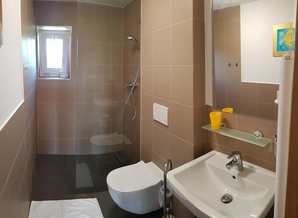 Hotel Ydykseb à Frýdlant nad Ostravicí Extérieur photo